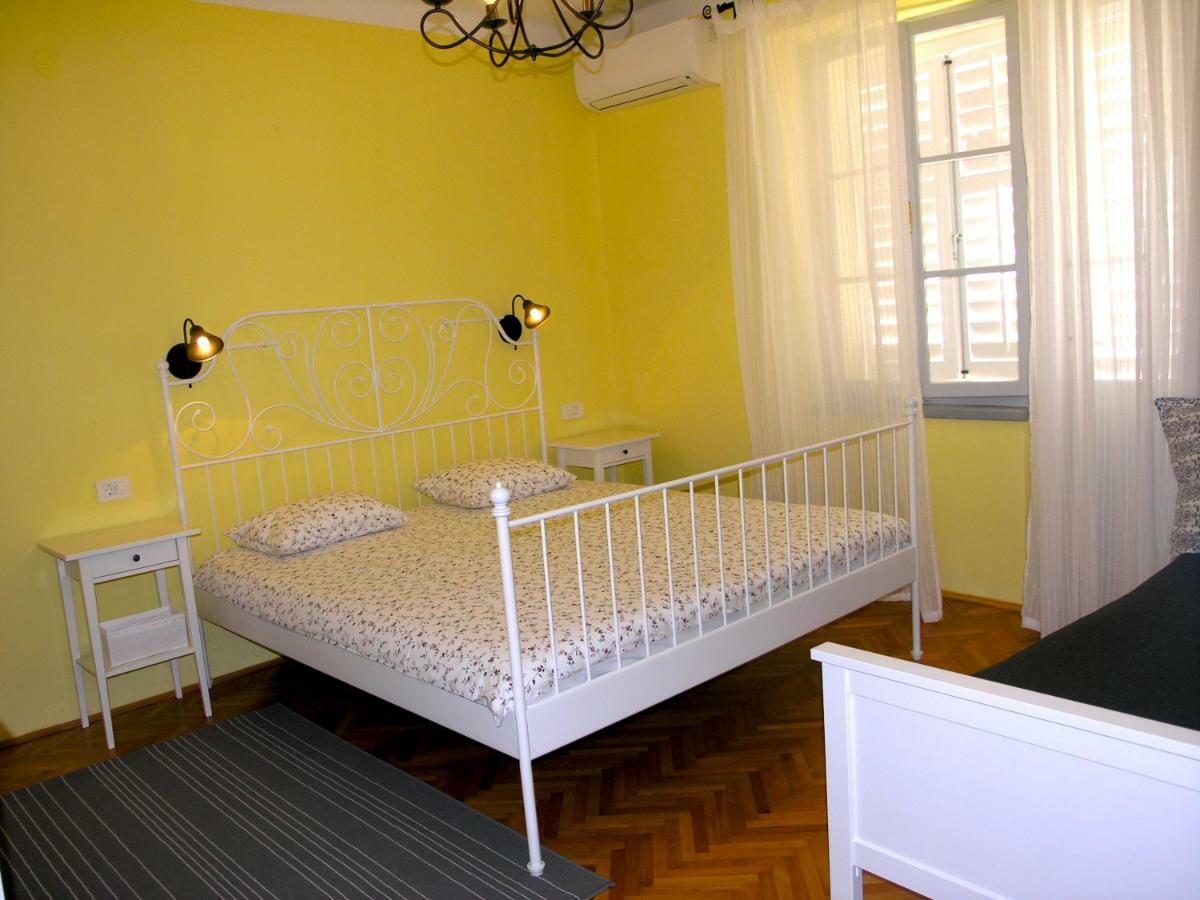 Holiday Home Lija Center Rab Town Exteriér fotografie