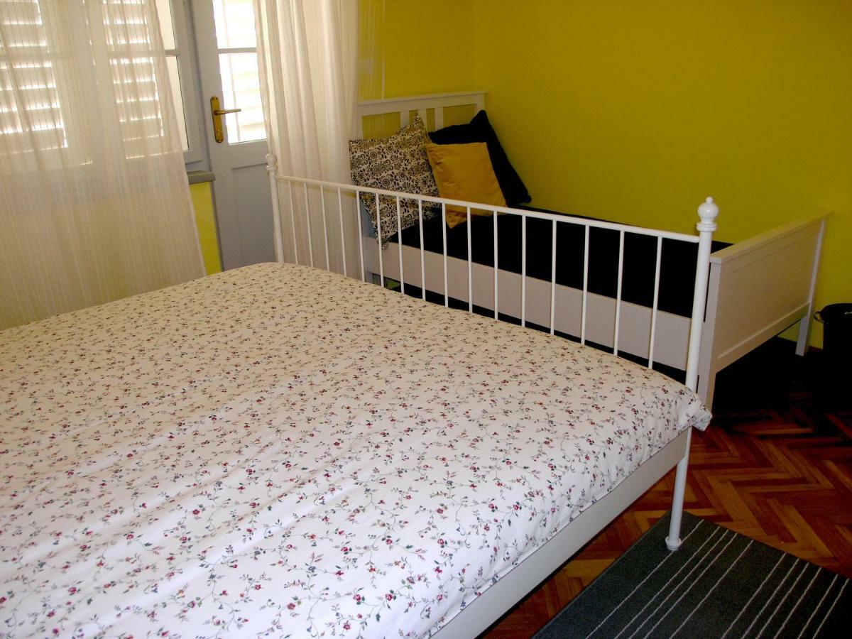 Holiday Home Lija Center Rab Town Exteriér fotografie
